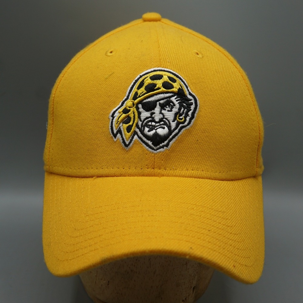 New Era 39THIRTY Pittsburgh Pirates 2019 Little League Classic Hat Yellow M/L